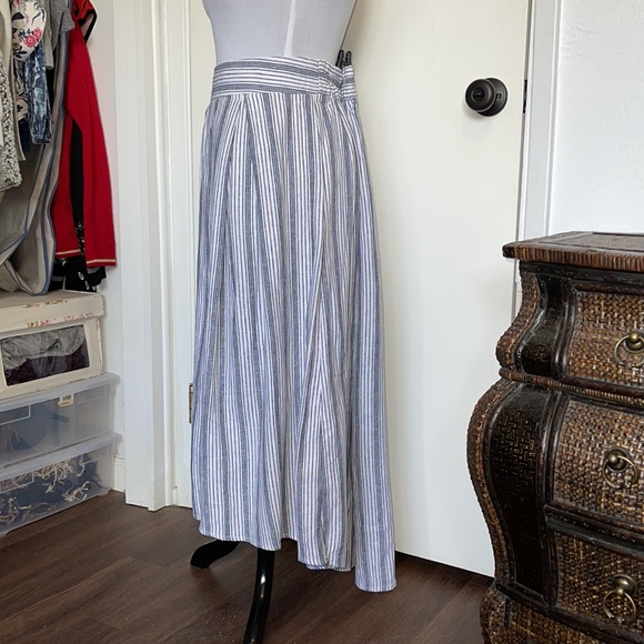 Max Studio High Low Skirt, Large - Picture 2 of 6